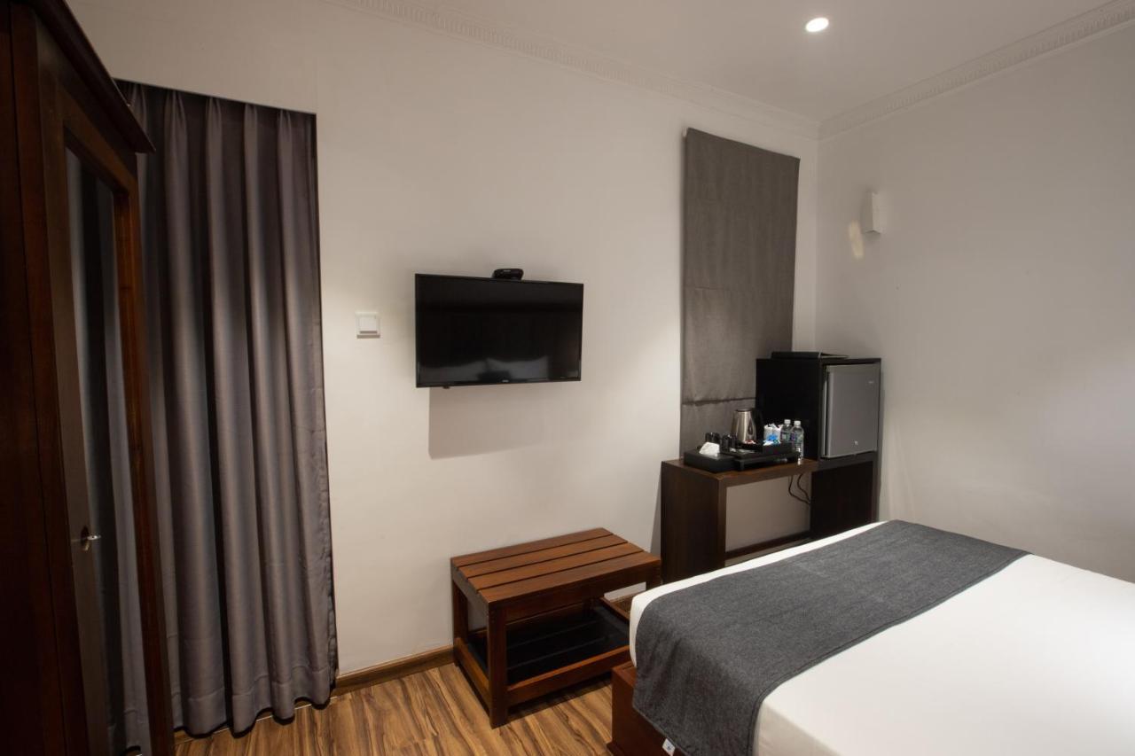 Hotel Grand Turf นูวาราเอลิยา ภายนอก รูปภาพ